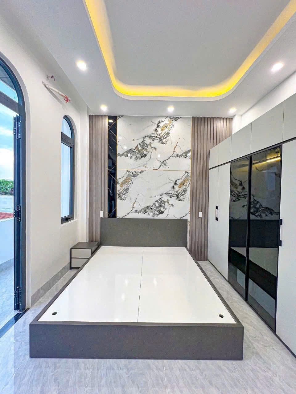 BÁN NHÀ 4 TẦNG THÀNH THÁI ĐÚC BTCT- 66M2 HẺM NHỰA XE TĂNG - 14.8TỶ THƯƠNG LƯỢNG.